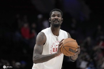 自由市场剩余大鱼:利拉德领衔 艾顿归属成最大悬念？