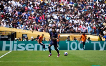 世俱杯惊现头号冷门!欧冠冠军巴黎圣日耳曼遭遇惨败,傲慢引发裁判争议