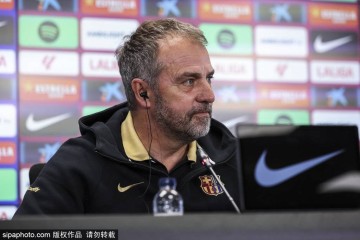 开炮！弗里克：西甲赛程就是笑话 球员凌晨5点才能睡觉