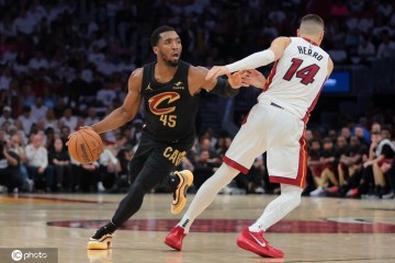 压倒性胜利！骑士横扫热火晋级 场均净胜30.5分