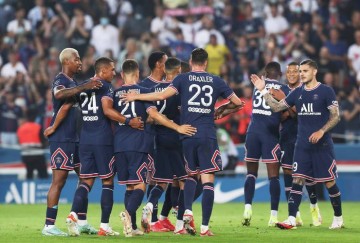 法国杯决赛前瞻：巴黎圣日耳曼剑指三冠王，兰斯能否创造奇迹？