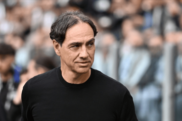 10人尤文图斯2-0完胜,升至欧冠区,27岁阿根廷悍将飙无敌世界波