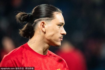 红色警报!斯洛特再让他首发1次 利物浦就要赔500万欧