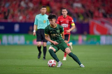 登陆德甲？多方渠道向门兴推荐王钰栋，门兴高层表态，官方发力了