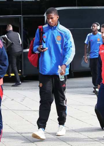 曼联战布伦特福德大名单曝光,阿莫林只带三小妖!进前十基本没戏