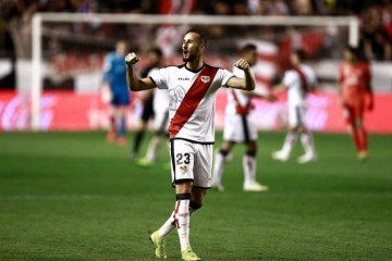 西甲交锋:赫罗纳主场战巴列卡诺,主让平与平局成关键看点