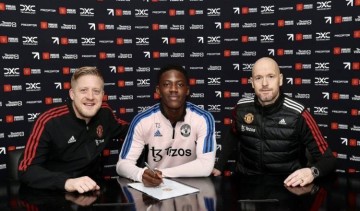 记者：曼联青训总监将加入埃弗顿，他任职期间曼联有38名青训首秀