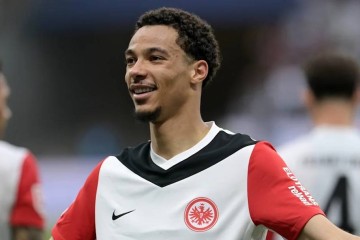 利物浦夏窗投入已近3亿英镑,埃基蒂克7900万欧加盟在即