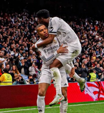 皇马内讧升级！维尼修斯与姆巴佩矛盾激化，球迷怀念C罗时代