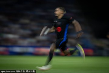 西甲变天！拉菲尼亚7.80分封王，数据碾压一切，Sofascore最佳不看名气！