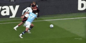 曼城2-0锁定欧冠！15年征程不断京多安绝杀核心告别