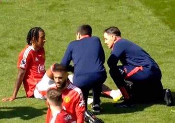 约罗受伤或迫使曼联买新中卫!防线诸人太脆,阿莫林想要不伤铁卫