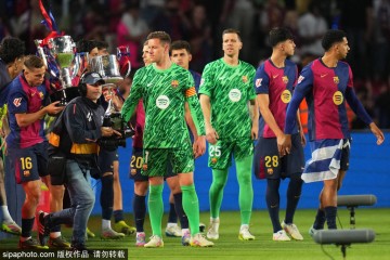 皇马突袭!天才门将霍安·加西亚争夺战升级,巴萨曼城傻眼?