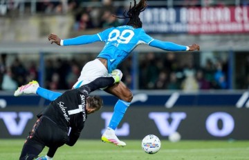 半兽人护驾狂人！意甲顶级中场来投，穆二年神话继续？